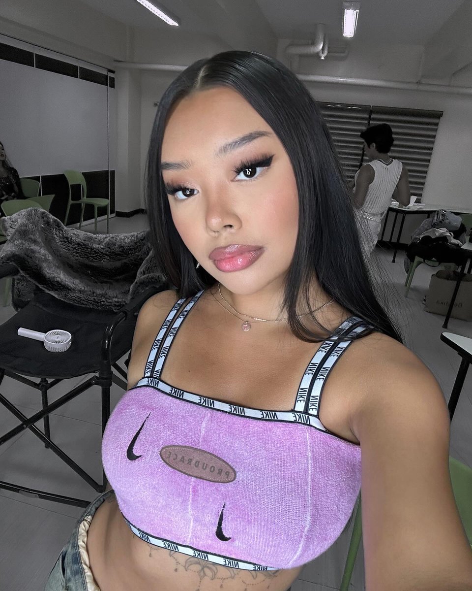 denisejvlia's tweet photo. hi gudaftie stream “don’t matter” by deny &amp; mi <3 https://t.co/w0EBPFSTfg