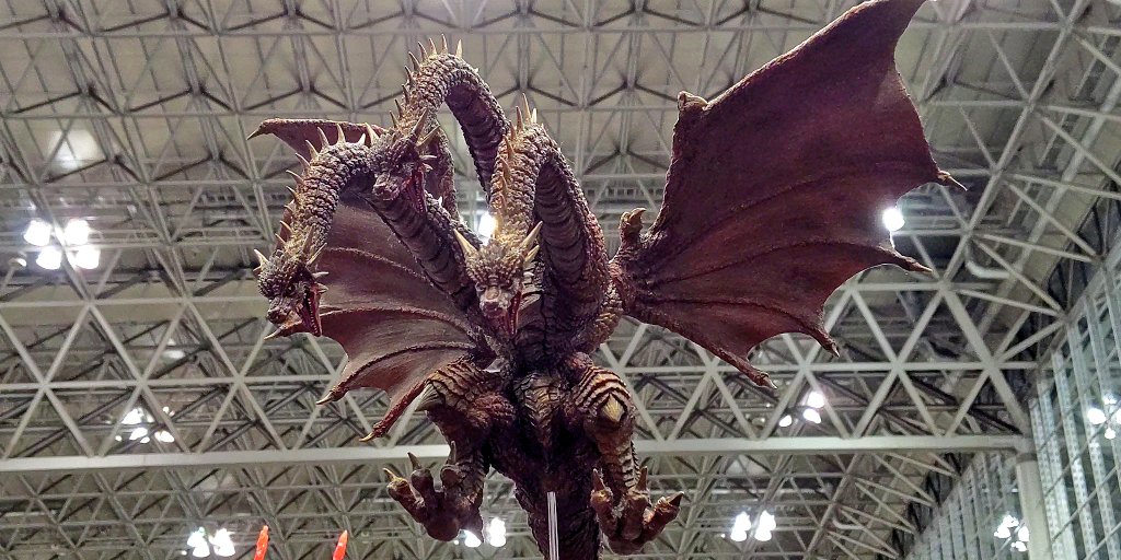 iwasipower2's tweet photo. ワンフェス2024冬行ってきました！
久々に会う方々や今日は自分が大好きな作品が沢山あったりして１日中ずっとテンション上がりまくりで楽しめました🦋🌈

特にＧミュージアムさんが僕を認知してくれていたようで沢山モスラ3トークが出来て嬉しかっです😳 https://t.co/WdVDLJWTqQ