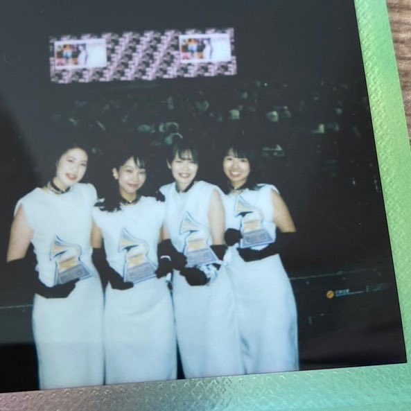snow013's tweet photo. @taylorswift13 Thank you for the amazing shows in Tokyo, we love you forever and always 🫶💗 #TokyoTSTheErasTour @taylornation13 https://t.co/8vZ0RoTbNz