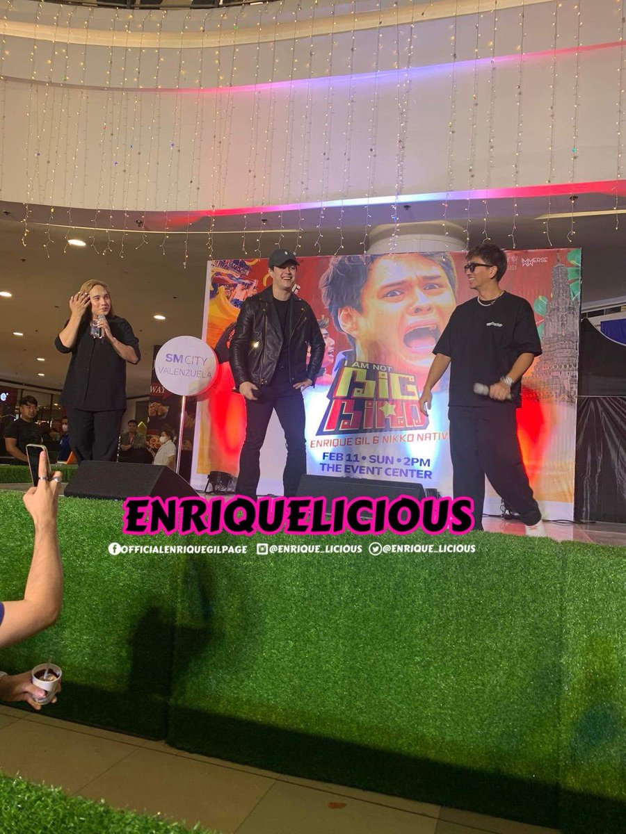 ENRIQUE_LICIOUS's tweet photo. Snaps from SM Valenzuela mallshow. Our new favorite duo 🥰

#IAmNotBigBird https://t.co/Nb2XZkLbXe