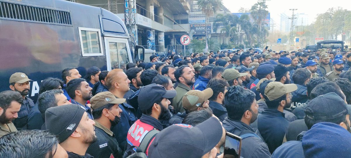 Zameer Maan tweet media