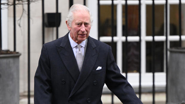 BalancedNewsAus's tweet photo. King Charles expresses "heartfelt ...

Download the #BalancedNewsSummary app or visit https://t.co/pBq3IXHTAP to read different perspectives on this topic

For more breaking news follow @BalancedNewsAus

#Bignews #Breakingnews #Currentaffairs #Cybernews #Didyouknowthat https://t.co/Gnt54z1pfx