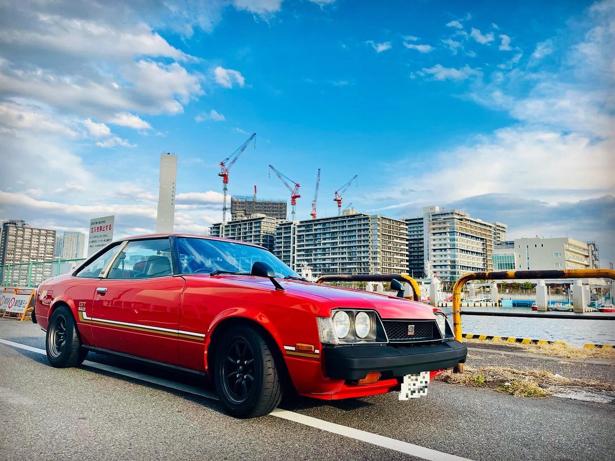 celica2000ra45's tweet photo. #豊海埠頭 にセリカを置いてみました。空が幻想的。
#TOYOTA
#CELICA
#CELICA2000GT
#ra45
#ra40
#CELICA2000GTRALLY
#celicarally
#TOYOTACELICA
#celicacoupe
#セリカ
#セリカGTラリー
#2代目
#celica2nd
#二代目
#二代目セリカ
#2代目セリカ
#旧車
#1979model
#2ndgeneration https://t.co/H7Xp8WVt19