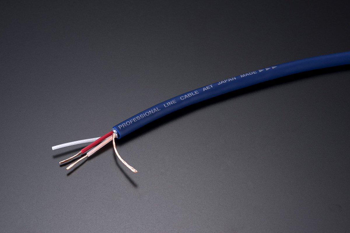 gfnrprtugx's tweet image. 夢を諦めたくないんです。

音楽の仕事を始めて約４０年。
心から楽しめる音を伝えたい。
誰かを助ける音を作りたい。

誰もが絶賛するサウンドの実現へ。
夢のマイクケーブル０５０３
audiotech.jp/category/line_…
＃大人気
＃業界推奨
＃マイクケーブル
＃ローノイズ
＃ラジ館