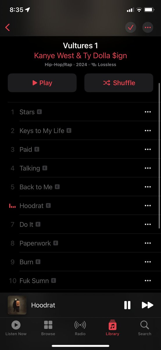 ling_ling230's tweet photo. Hm? Why’s is vultures on longer available? https://t.co/tl1YMrKOJW