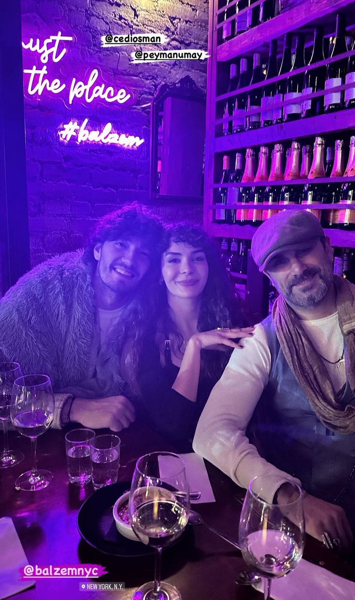 allaboutebru's tweet photo. Ebru Şahin instagramdan yeni bir story paylaştı! ❤️
#EbruŞahin @rebrusahin https://t.co/Z0AR0WQ7sa