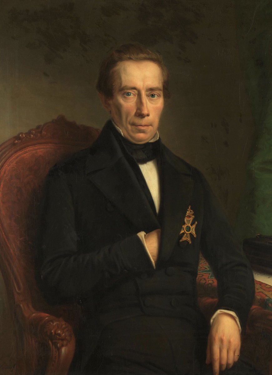 In 1848 legde een commissie onder voorzitterschap van Thorbecke de basis voor het huidige parlementaire stelsel. Later zorgde Thorbecke als minister voor wetgeving die de taakverdeling tussen rijk, provincie en gemeente regelde. We spreken daarom wel over ‘Het Huis van Thorbecke’