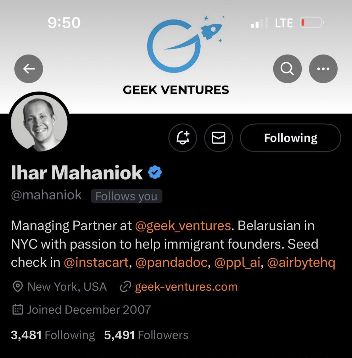 VCs Congratulating Themselves 👏👏👏 tweet media
