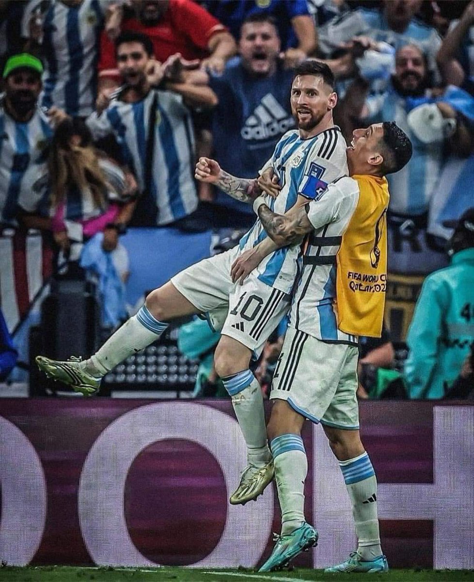 The Goat 🐐🥰
.
.
.
.
#leomessi #messifans #goat #fcbarcelona #fcbarça #football #intermiami #forcabarca #antoroccuzzo #messigoal #ronaldo #messi #Im10 #cristianoronaldo #messi #cristiano #suarez #goal #cr7 #goals #messifans #messifans #messigoal #thebest #messi #worldcup