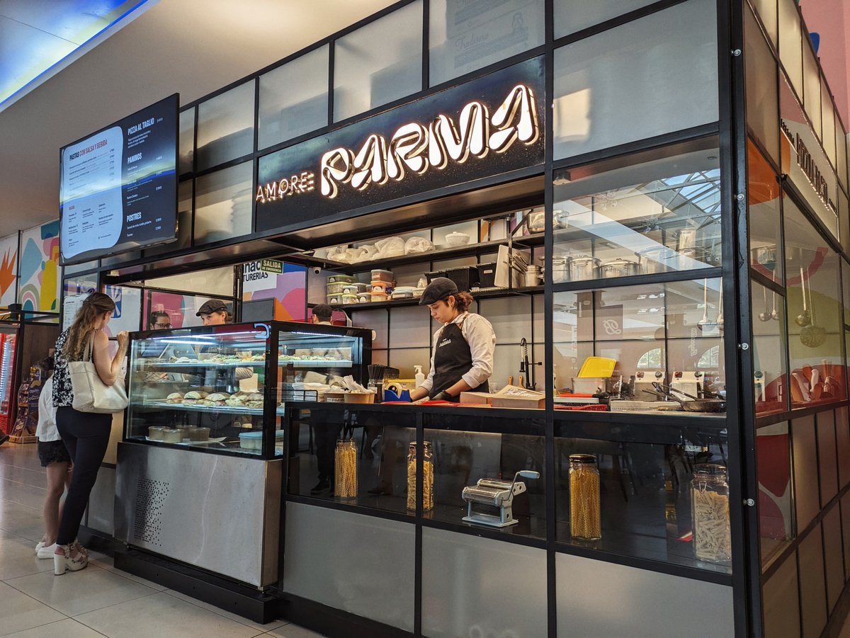 nicolasmaggi87's tweet photo. [SORTEO] 
AMORE PARMA abrió un local nuevo en el Patio de Comidas del Shopping Alto Rosario y fui a probar lo que hacen: cocina italiana tradicional con una reversión moderna.

SI TE QUERÉS GANAR UNA CENA, LEÉ HASTA EL FINAL 👇