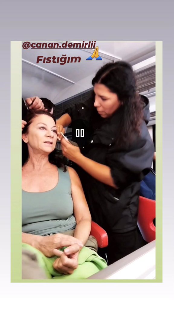 hudutsuzsevdabr's tweet photo. 📲| #HülyaSen Via Instagram Story. 

#HudutsuzSevda • #DenizCanAktaş • #MirayDaner • #HalZey https://t.co/NHddezkxmp