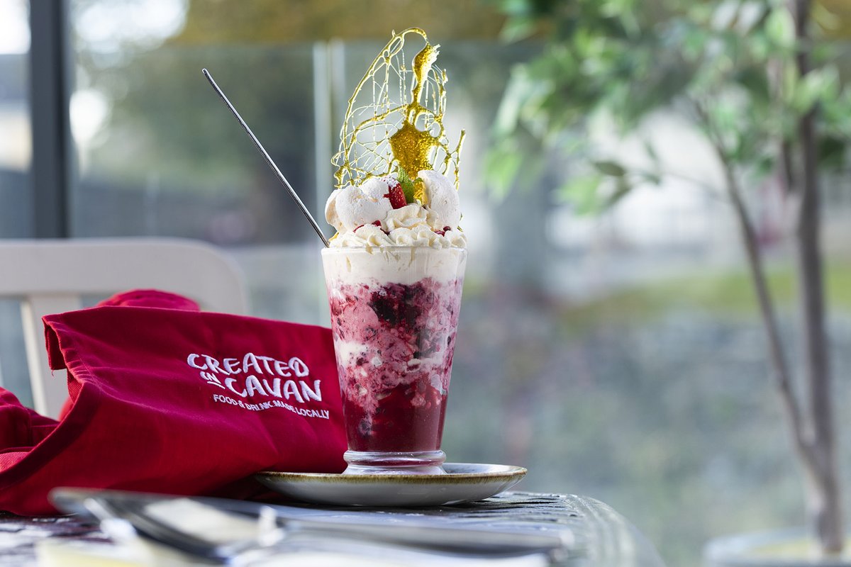 Murph's Gastro Pub 💙 

✨ An award-winning, family-run Gastro Pub located at the renowned Derragarra Inn. Indulge in a truly delightful dining experience in the village of Butlersbridge, surrounded by the Cavan countryside 🍃 

For more information:
murphsgastropub.ie