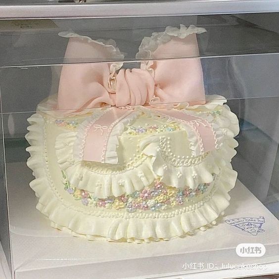 🐰 𝑇𝑜𝑘𝑘𝑖 키스 💋💋 (@_bunnykisses) on Twitter photo 