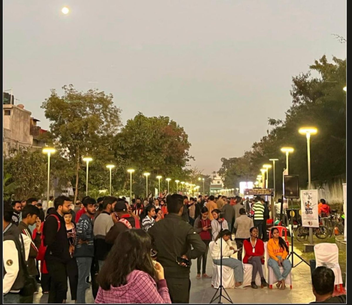 The energy at Chaikumbh is palpable as vendors showcase their finest teas and accessories. Spoiled for choice with so many delicious options!
#Chaikumbh