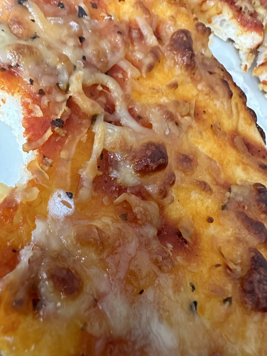 deejay_sharky's tweet photo. @marksandspencer utterly disgraced to have purchased a gluten free pizza within date to bring it home cooked it and it has mould on the pizza. 
@marksandspencer can we speak about this please. https://t.co/fl1N04j72S