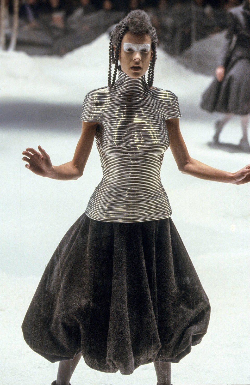 Alexander mcqueen 2000 online