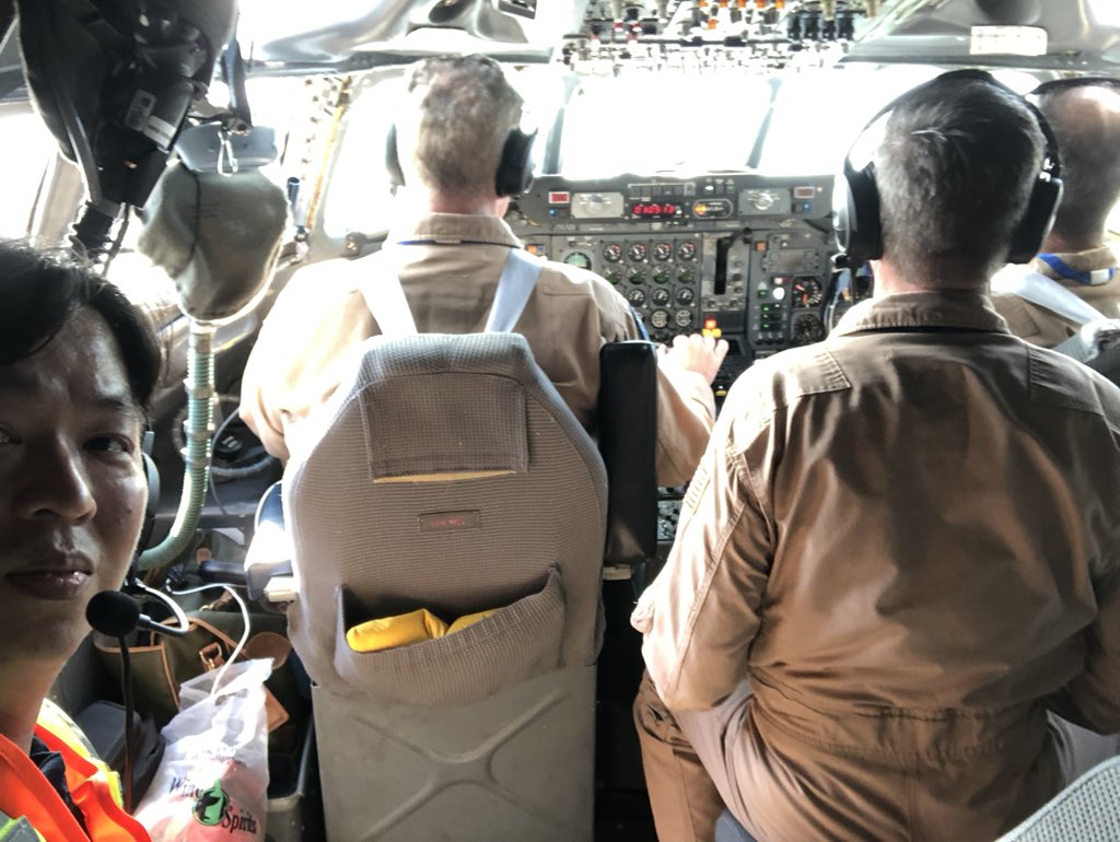 Weather_Manila's tweet image. How cool is this! Nasa DC8 cockpit takeoff