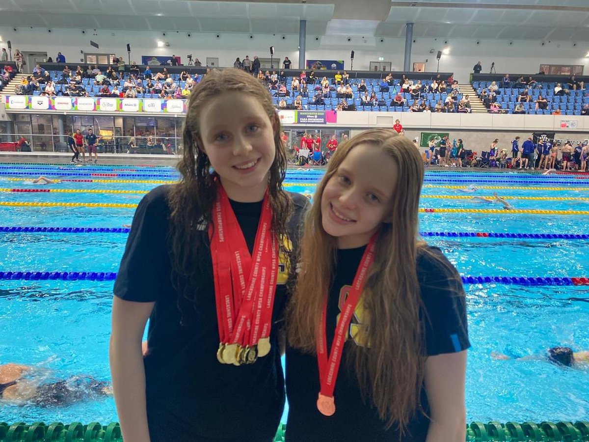 CoSalfordSwim's tweet photo. ๐ฅBRITISH RECORD ALERT ๐ฅ @SwimLancashire County Champs Day 2 & Amelie Blocksidge continued her dominance in distance swimming with an unbelievable 9 sec PB over her prior British Junior Record in a phenomenal 16.10.04๐ฅ
Great job Amelie ๐
#salfordcommunityleisure
#teamarenauk https://t.co/dez5SuiIrv