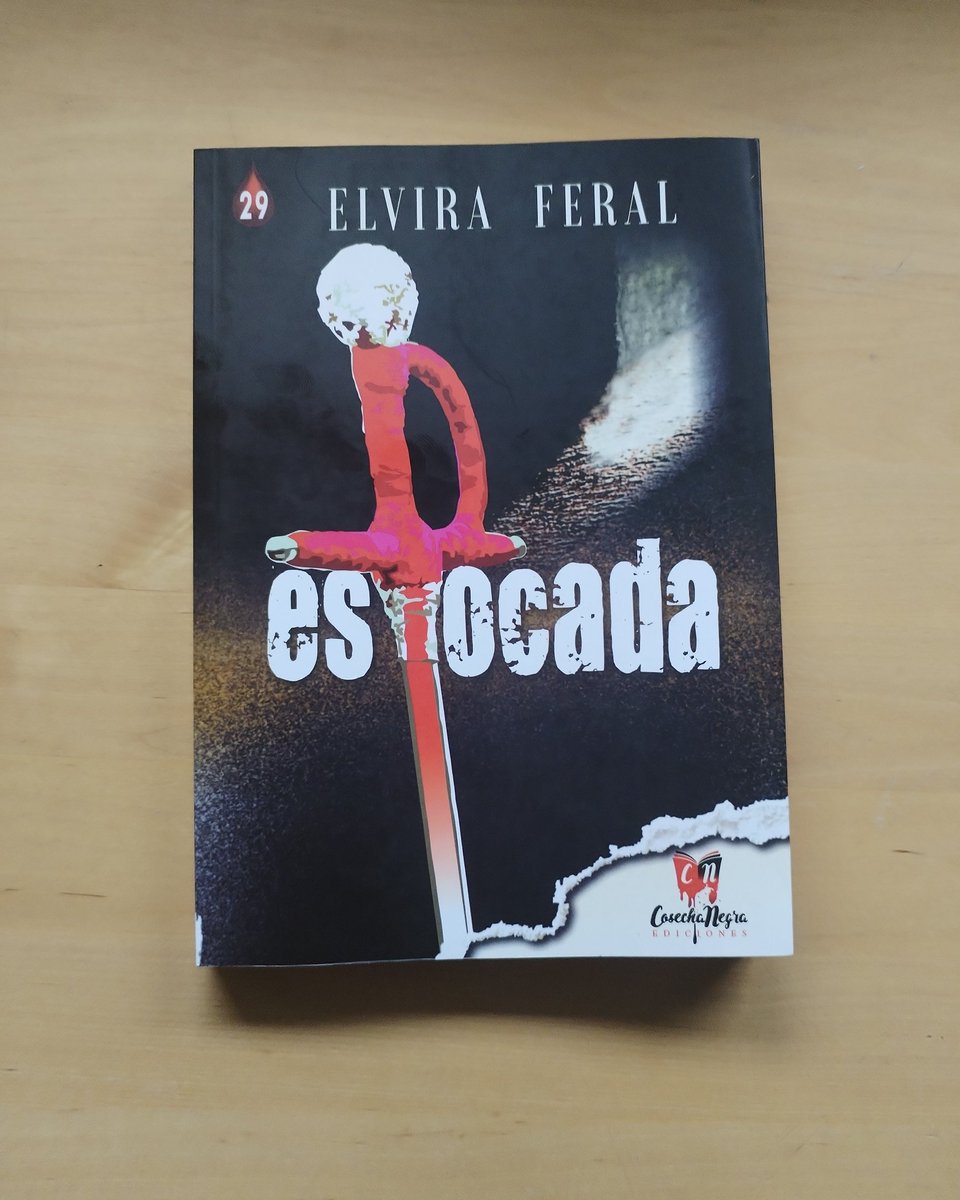 readersoldier.blogspot.com/2024/02/estoca…

Vídeo-reseña: youtu.be/Y2ww3aMSQQI?si…

Hoy os hablo de "Estocada" de Elvira Feral y <a href="/cosechanegra/">cosecha negra ediciones</a>
Os la recomiendo. Os gustará. Novela breve con una lectura muy ágil y amena.