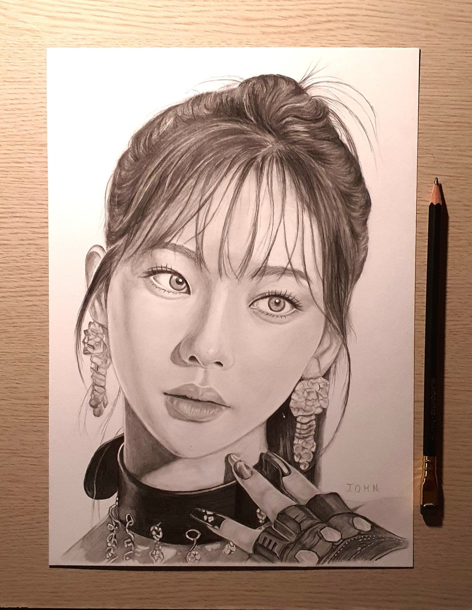 JOHNs_Favorite's tweet photo. Drawing ✍️
#aespa #에스파
#KARINA #카리나
#fanart #팬아트 https://t.co/WrLZhyCflc