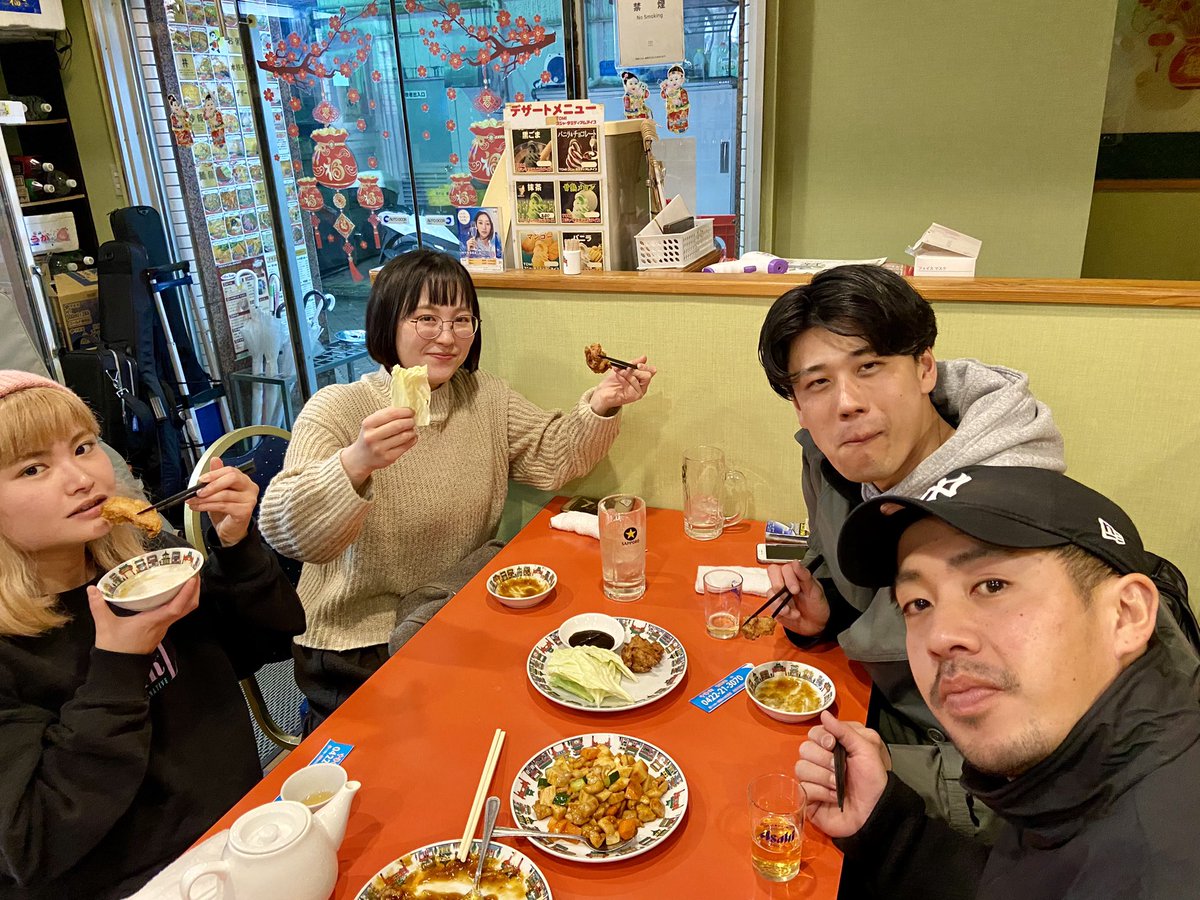 bbb_moe's tweet photo. 【次のライブはこちら💁‍♀️】
🗓2024.2.20(火)

🏠下北沢モナレコード
「ROMANTICO」

👨‍👩‍👧#茶封筒/#kiwano/#もうぇっぴぃ

⏰OPEN19:00 START19:30

🎫3,000yen(+1d)

この日はバンドセットでの出演です🙆‍♀️
ぜひぜひお待ちしてます！🫶 https://t.co/R8uq6HrsSi