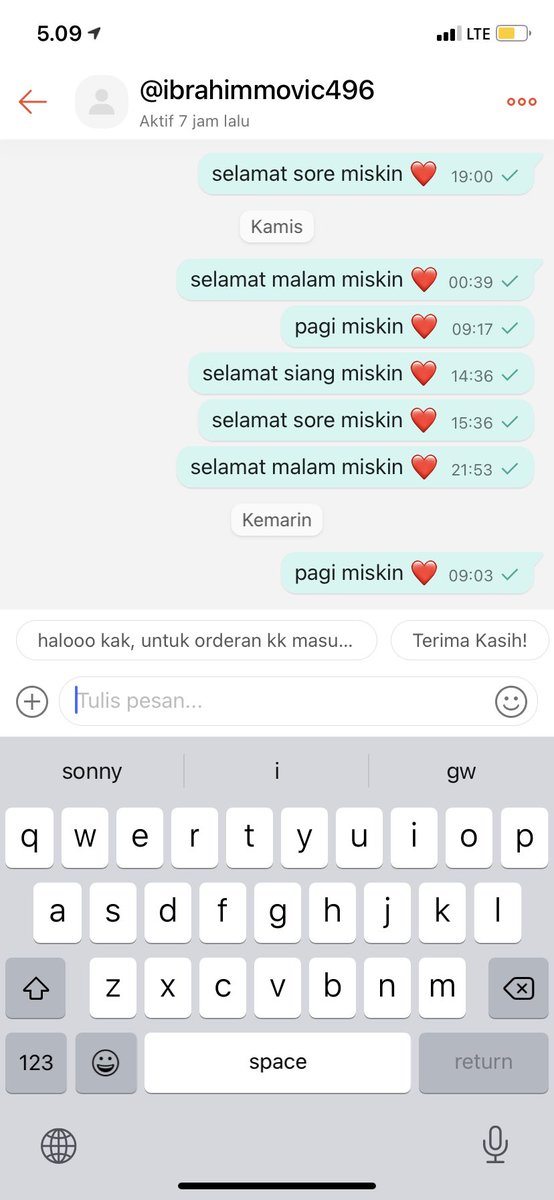 maaf kasar, tp punya buyer yg minta buru2 dikirim spam chat minta cpt2 dikirim, trus pas cod ga dibayar dan paketnya dibalikin trus gw chat gini MAAF SEKALI LG TP GW SANGAT SEBEL MAAF 😭😭😭😱😱😱