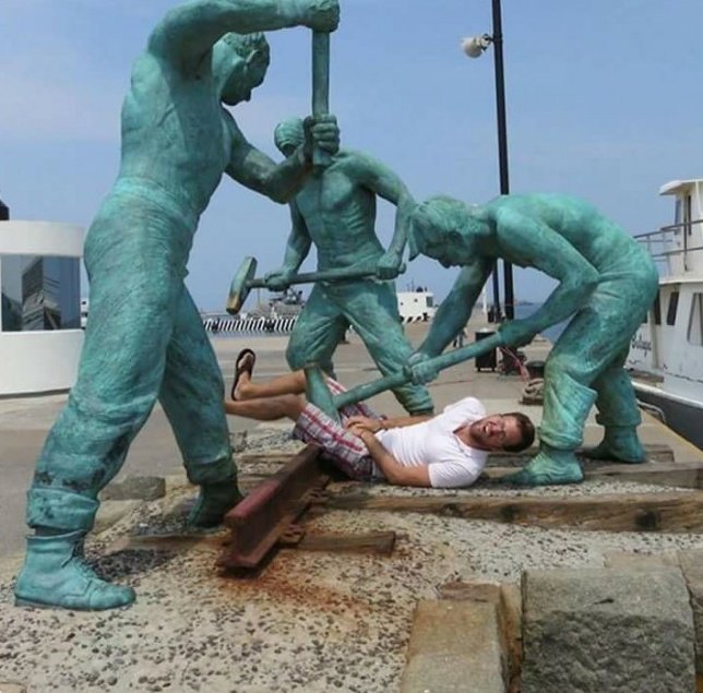statueswithfun's tweet photo. https://t.co/mTxvjvGSdY