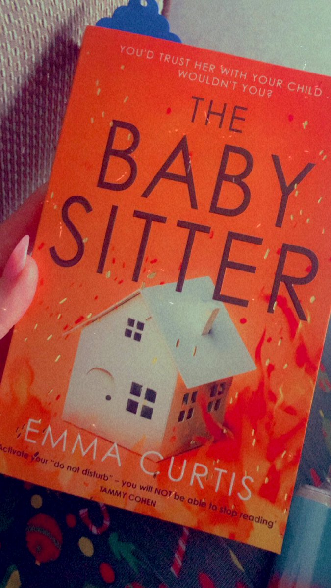 AshleaOx94's tweet photo. New book 😍 https://t.co/9DlYE6W2W1