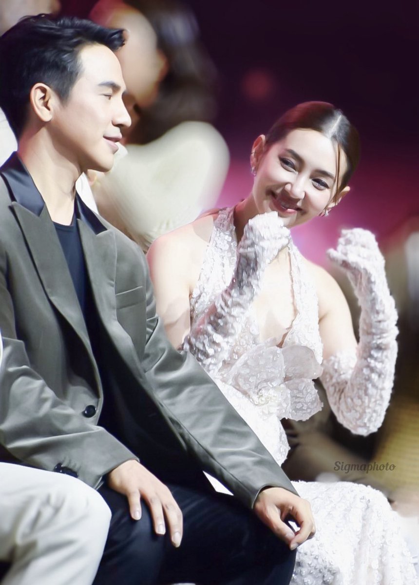 memuiko's tweet photo. 🤭

แค่ ได้ มอง หัวใจ ก็ สั่น 

คลั่ง รัก จะ ตาย แล้ว อะ

#โป๊ปเบลล่า https://t.co/LIqjGyeyxT
