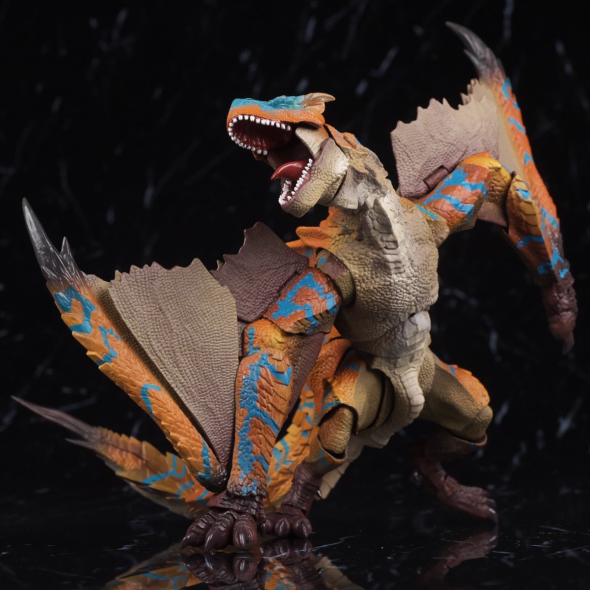 ティガレックス S.H.モンスターアーツ NATIONS TAMASHII