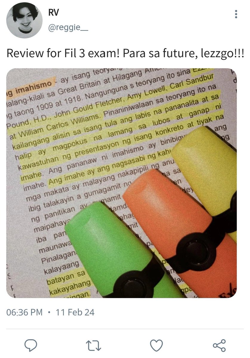 ria_rvml's tweet photo. One tweet au: Review

[Wag niyo na pansinin yung reviewer, akin 'yan 😔) https://t.co/en09sLHofv