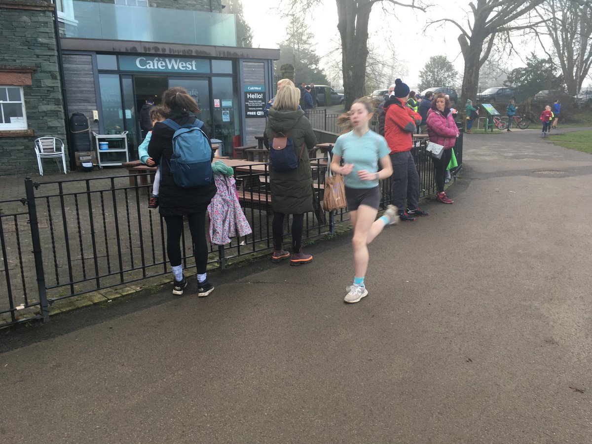 On a clear, dry day 55 runners ran two laps of Fitz Park in Keswick. Alexander, a regular visitor from Harrogate, gained a PB in finishing first in 7:54. There were 33 girls and 21 boys running today. There were whopping 19 PBs today. #loveparkrun #parkrunfamily #juniorparkrun