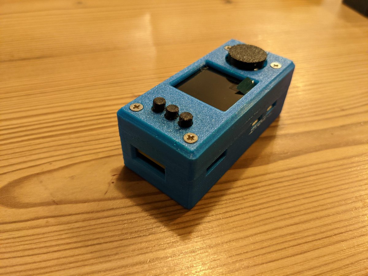 DIYnodes's tweet photo. New Seedsigner cases just dropped in beautiful colours. There is easy access to the SDcard and the little box feels really solid with the stabilizing risers and screws. 
Check out the preassembled package: https://t.co/j38nsSZpc7 https://t.co/IgF7A0z45B