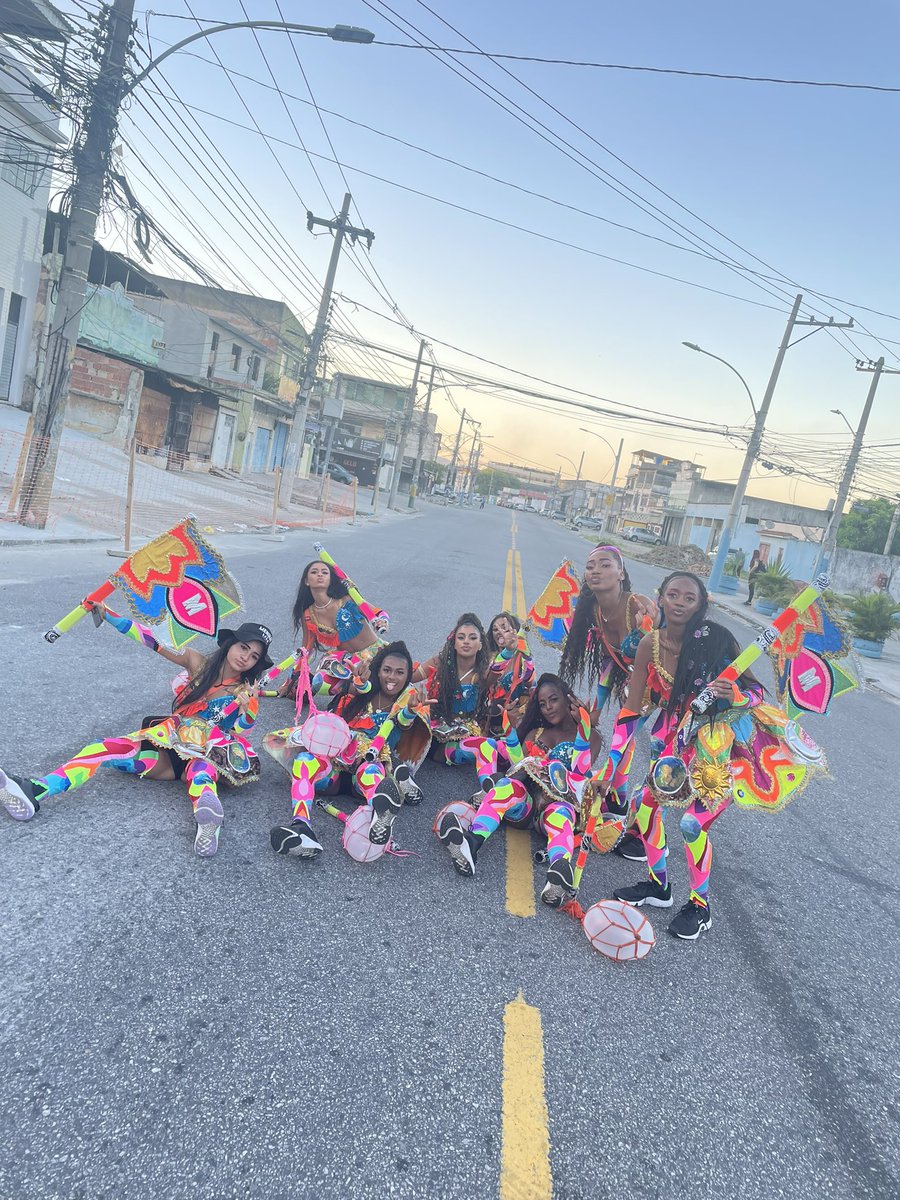 bella_juliaa07's tweet photo. Show de cores,aulas da Bia e da teteia 🥵💙❤️🧡🩷💛💚@2021Meninas
#meninasmas
#meninasmas
#meninasmas https://t.co/UnGg3RV4gd