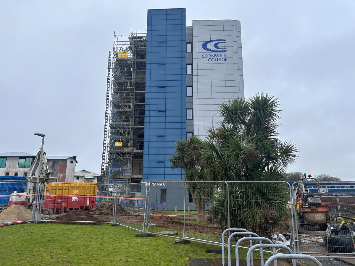 Phase 2 of our Camborne campus' £12m redevelopment is well underway! Read more about the exciting developments that will create a greener & more sustainable future for the College👉 bit.ly/49lePEE #CampusDevelopment #Camborne