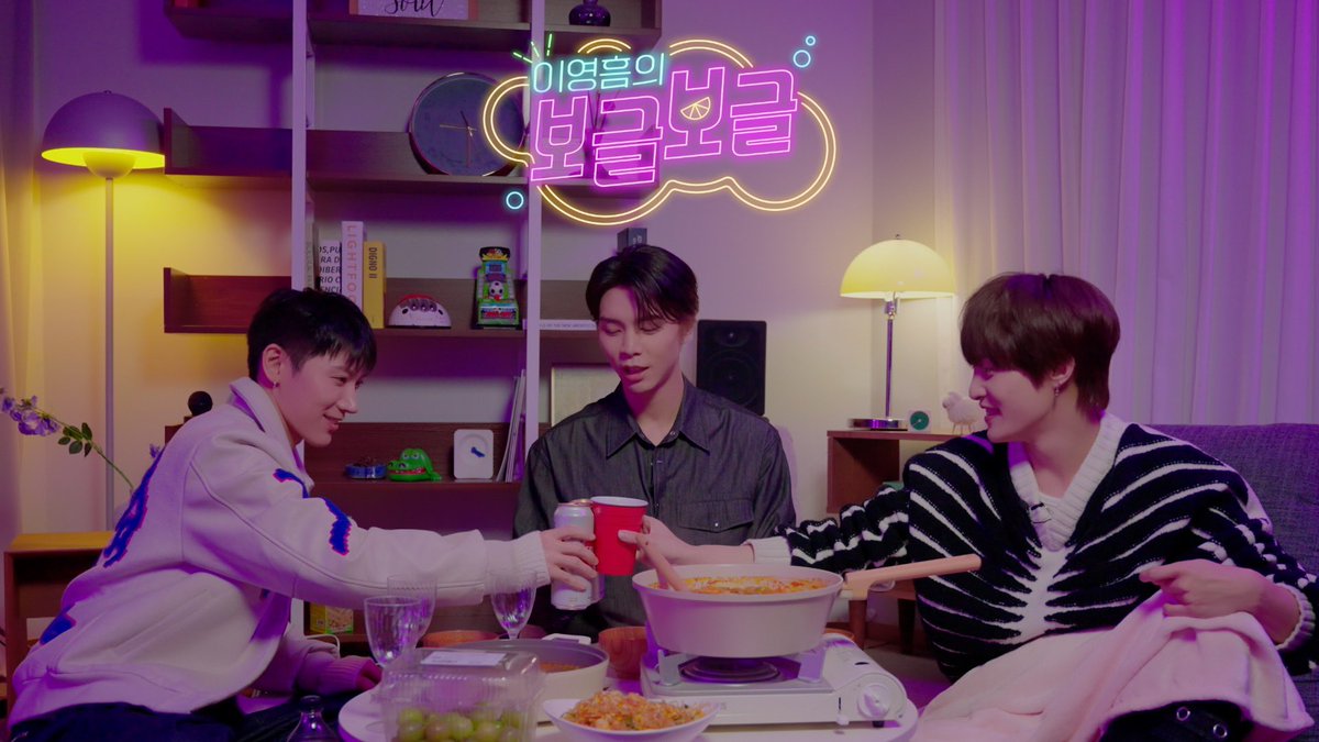 우리 둘이 있으면 파티지❗️🥳 | 이영흠의 보글보글 🫧
 
youtu.be/VpR_wFrQoq0
 
#TEN #李永钦 #텐 #Nightwalker
#JOHNNY #쟈니 #YANGYANG #양양
#NCT #WayV #威神V #NCT127 
#TEN_Nightwalker
#TEN_TEN #NCT_TEN_TEN
#이영흠의보글보글