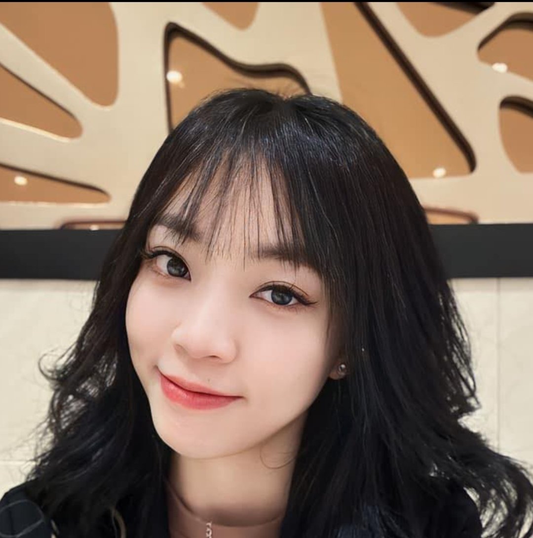 Joseph21021987's tweet photo. Đầu năm chúc tất cả mọi người phát tài. An khang thịnh vượng. https://t.co/FWueo4dcQY