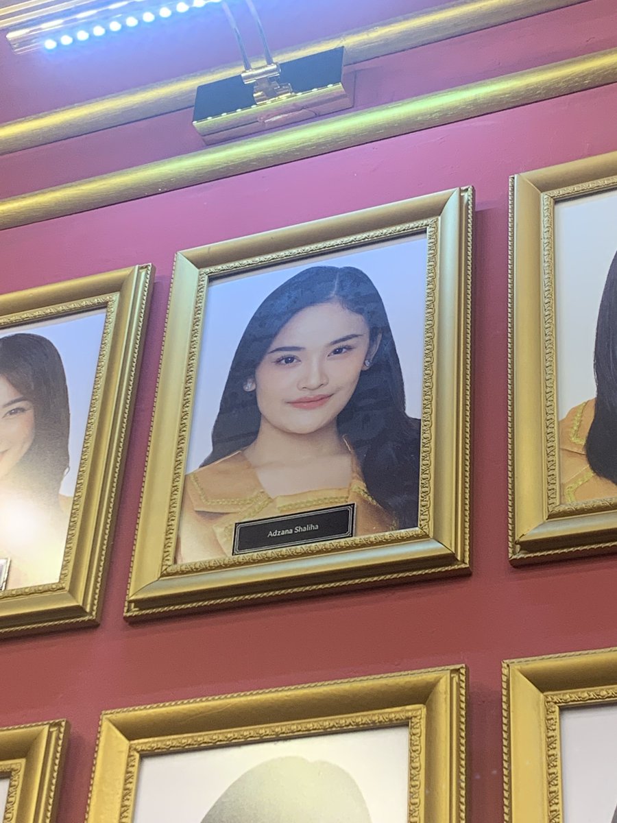 Ashelytic tweet media