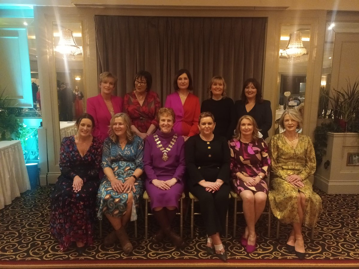 tracietobin's tweet photo. It was wonderful to formally recognise the contribution to education of 8 recently retired primary school teachers on Friday night. Míle buíochas to @INTOnews Vice President and our local CEC representative for attending such a wonderful evening. https://t.co/NtOhGlAiv7