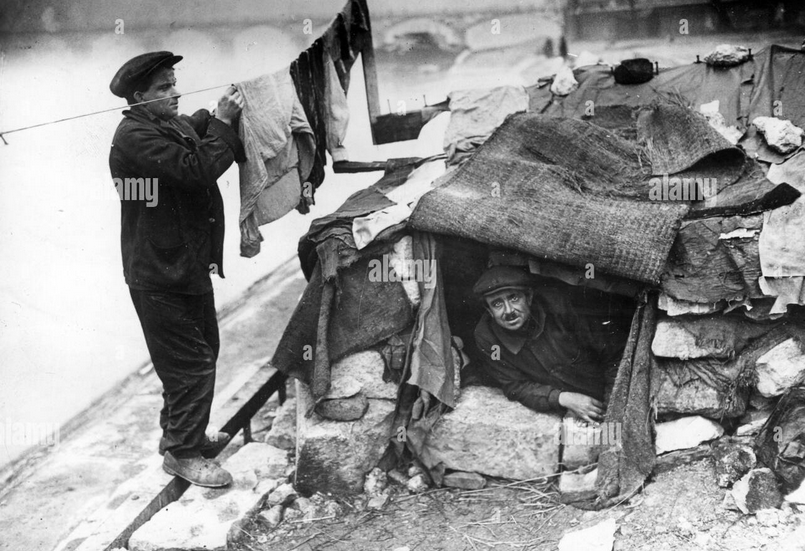SustainableTall's tweet photo. "Slums of the unemployed in Paris, 1935" https://t.co/cvVNRZDPtJ