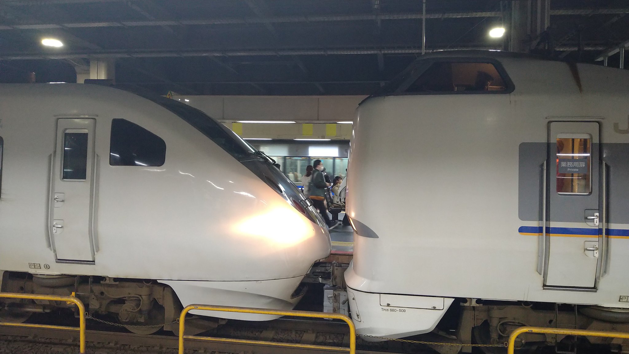 ゆ　681系 681系リニューアル車キトV11編成が吹田入場 その処遇は