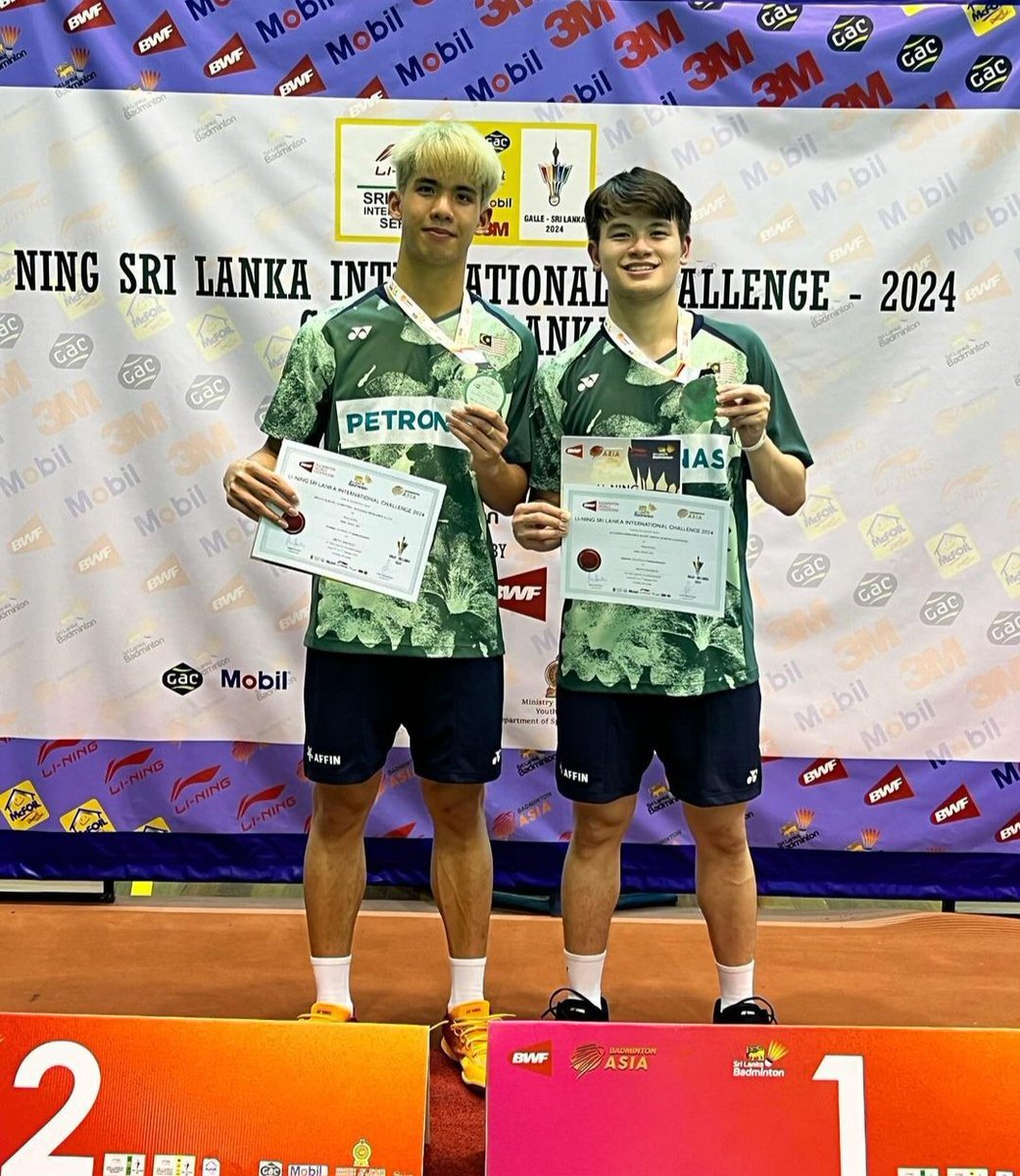 nazminton's tweet photo. Tahniahhhh finalis kedua 2024 🎉🎉🎉🎉🎉

Bryan Goonting/Fazriq Razif 🔥

🥈 Sri Lanka IC 
🆚 Hidayat/Rambitan 🇮🇩 https://t.co/qgaZCD4PbF