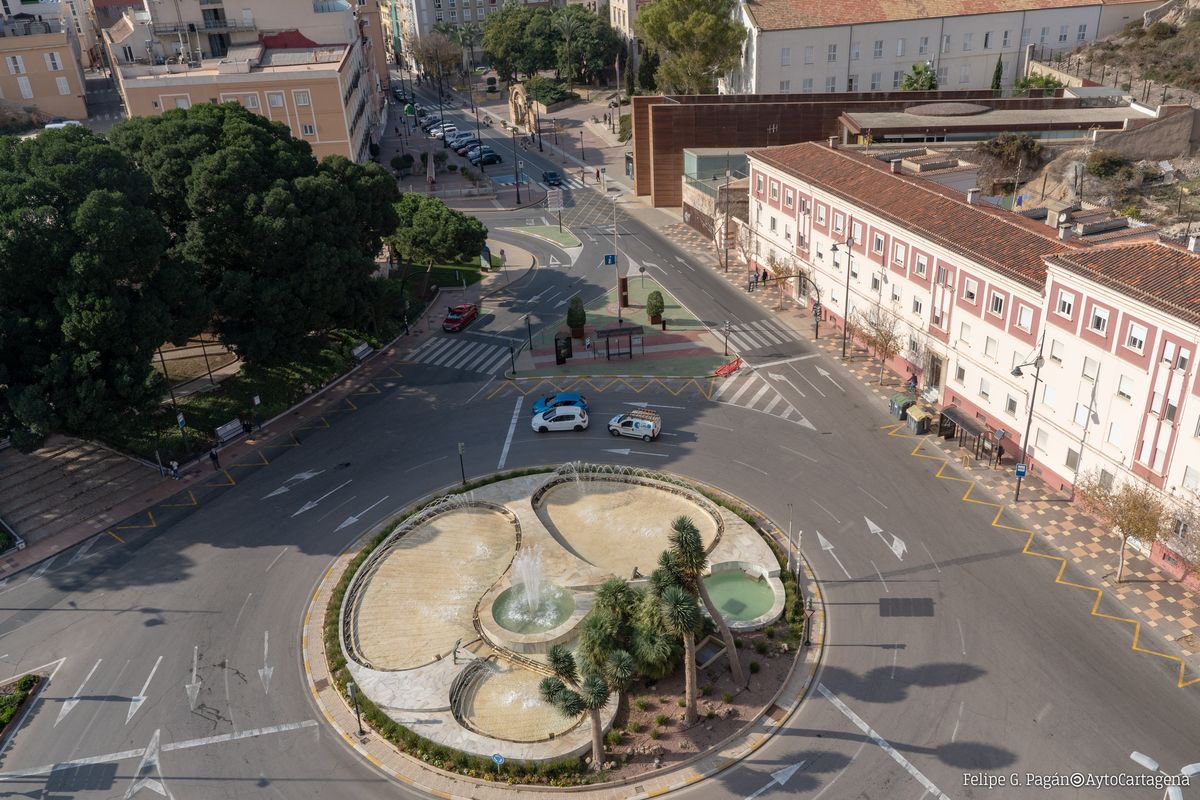 NoeliaArroyoHer's tweet photo. Seguimos desarrollando nuestro Plan de Movilidad CartaGO! para mejorar la conexión dentro del municipio.

Iniciamos tres nuevos proyectos de movilidad por 2 M€, con un aparcamiento disuasorio, más carriles bici y nuevas marquesinas inteligentes.

ℹ️https://t.co/ZgZoBOXkE3 https://t.co/7F7Ekdc0Fi