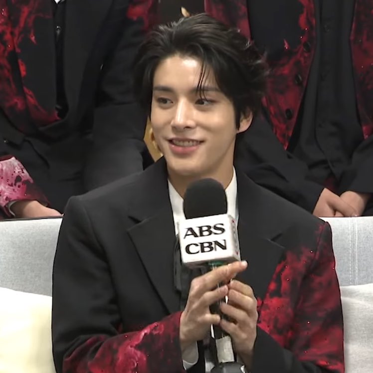 2023                                                       2024