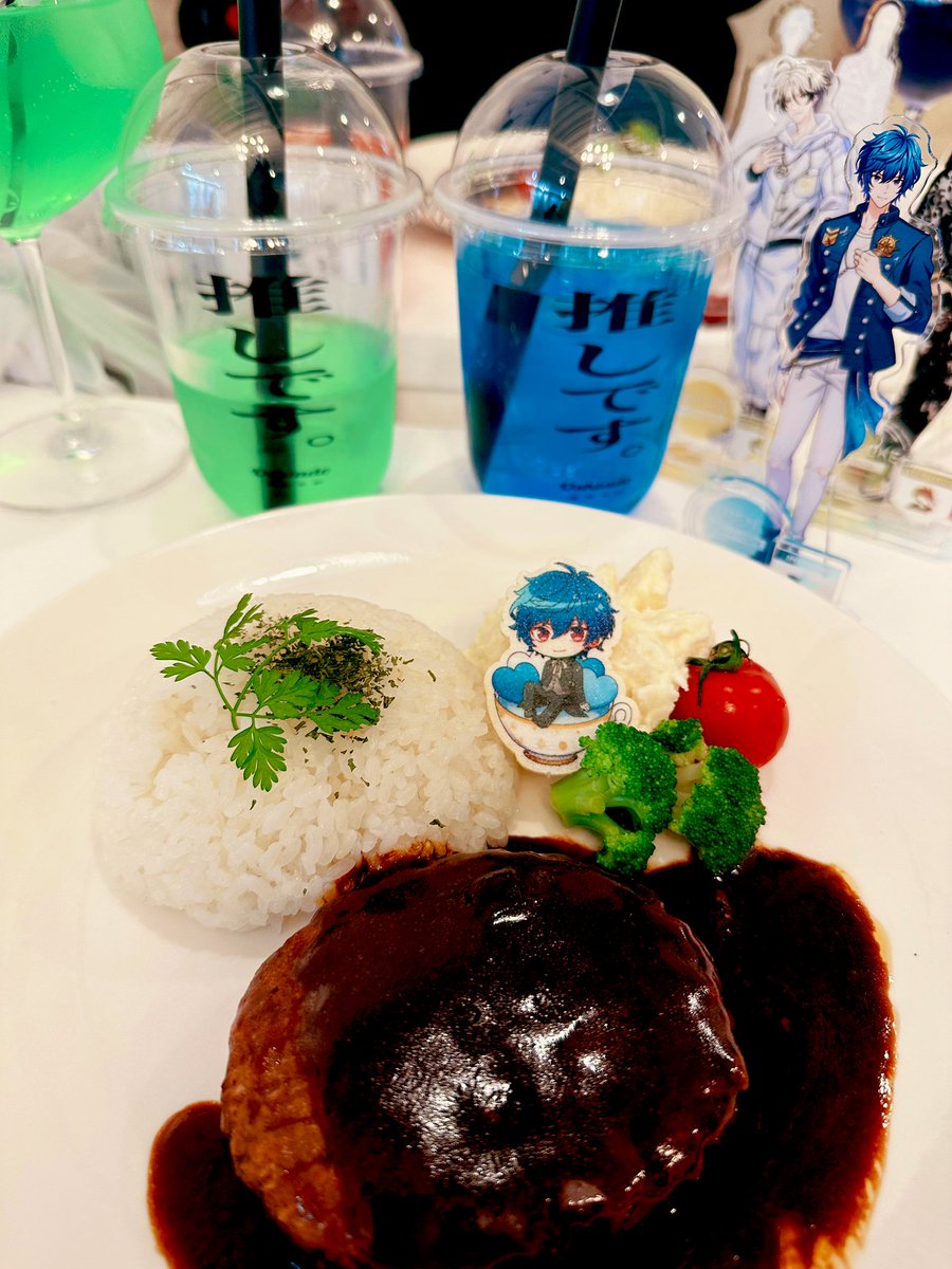 キ三ス〒コラボ行ってきた〜!
ビジュ良すぎてずっと唸ってた😭❤️ 