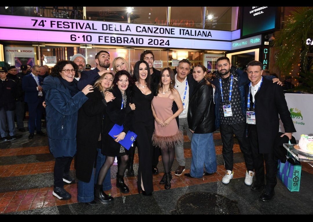 walter santillo (@waltersantillo) on Twitter photo #Sanremo2024 si conclude un'altra edizione di #PrimaFestival con ascolti stratosferici grazie a <a href="/stanga_mattia/">Mattia Stanga</a> <a href="/paolaiezzi/">paola iezzi</a> <a href="/chiaraIezzi/">Chiara Iezzi</a> <a href="/daniele26752701/">Daniele Cabras</a> E a tutta la squadra fantastica che ha reso possibile questo successo. Ieri 47% di share e oltre 10milioni di ascolto #Grazie #Sanremo2024 si conclude un'altra edizione di #PrimaFestival con ascolti stratosferici grazie a <a href="/stanga_mattia/">Mattia Stanga</a> <a href="/paolaiezzi/">paola iezzi</a> <a href="/chiaraIezzi/">Chiara Iezzi</a> <a href="/daniele26752701/">Daniele Cabras</a> E a tutta la squadra fantastica che ha reso possibile questo successo. Ieri 47% di share e oltre 10milioni di ascolto #Grazie