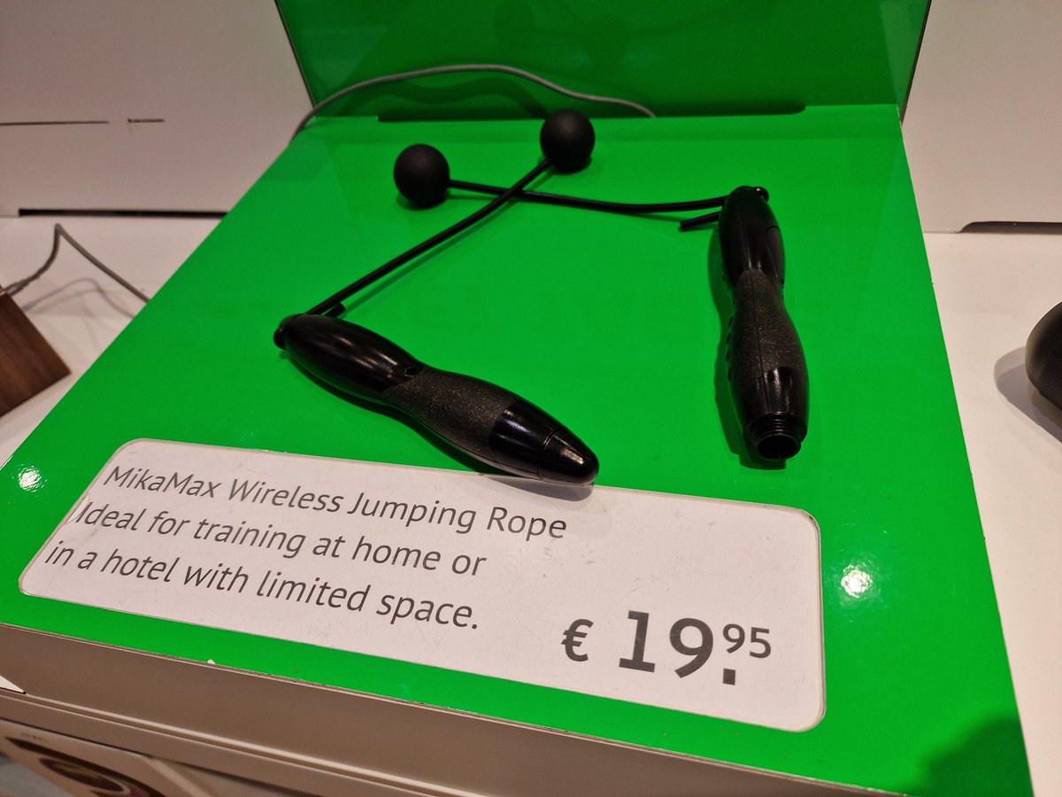 胡子哥 @notsaved@zirk.us/bsky, sannuvola.threads.net tweet media