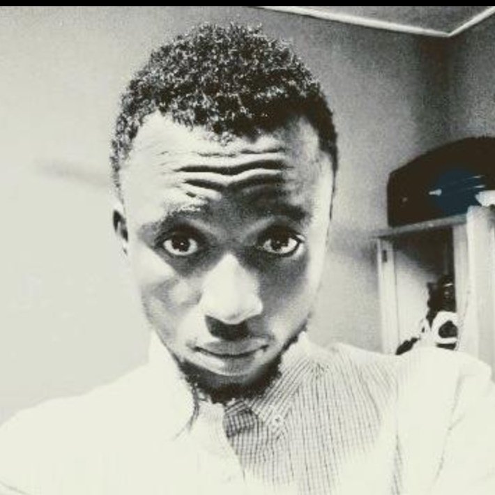 n_kidbadi's tweet photo. Strong 🏧🚭💪 https://t.co/F0Sx1AQJsc