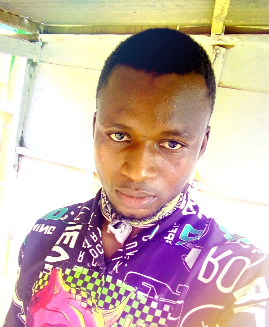 n_kidbadi's tweet photo. Jah guide me... https://t.co/NXZqi2CSkn