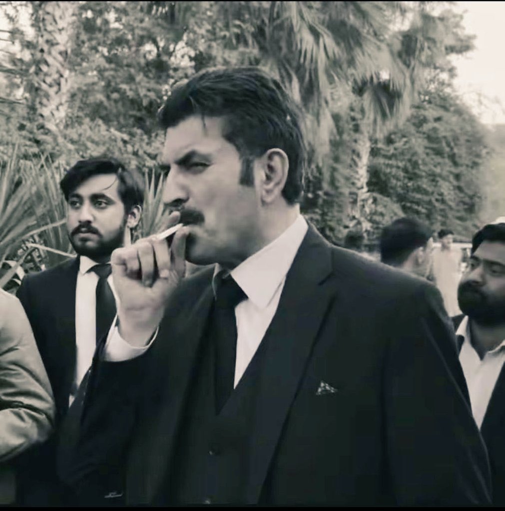 afsar_faiza's tweet photo. #SherAfzalMarwat
Your Arthur Shelby  our Arthur Shelby https://t.co/FHbKke0ULa